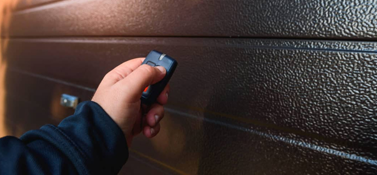 automatic door opener with remote control in East Rancho Dominguez